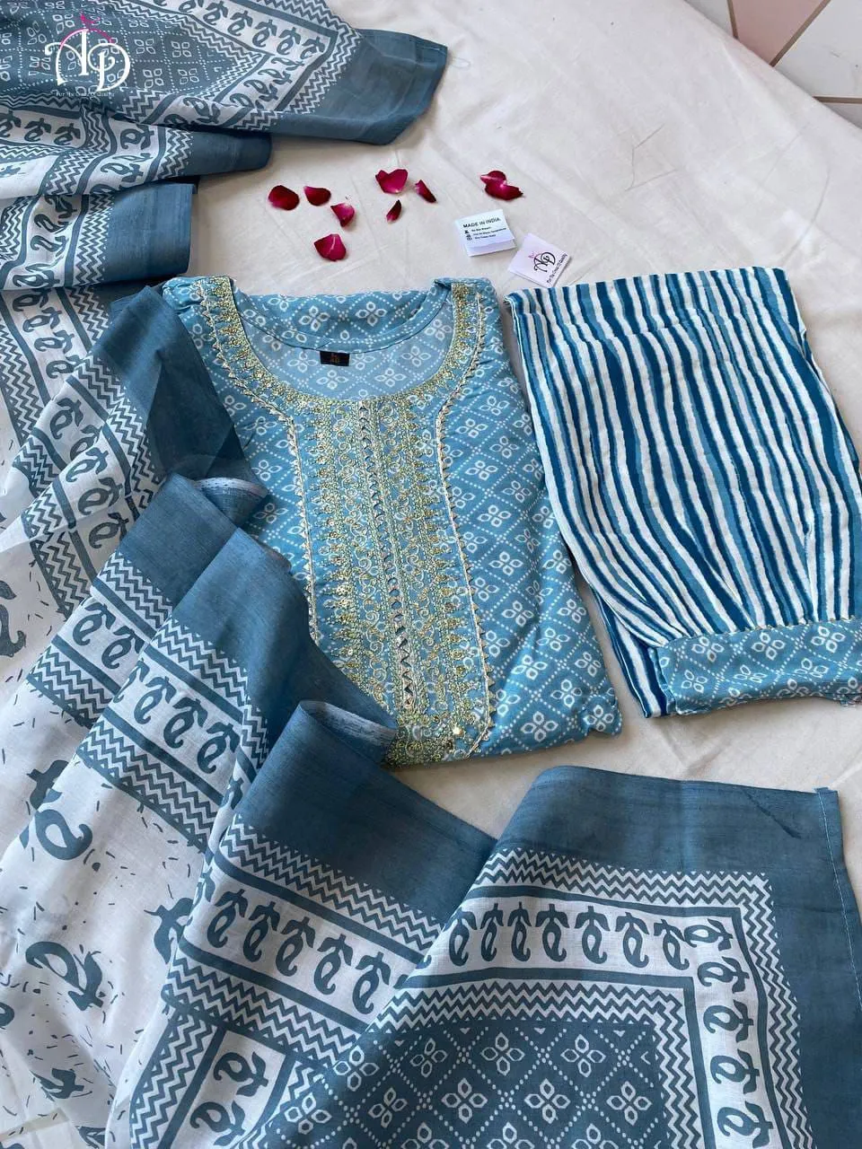 Beutiful Winter Pastel Colored Handblock Printed Kurti Pant Set 