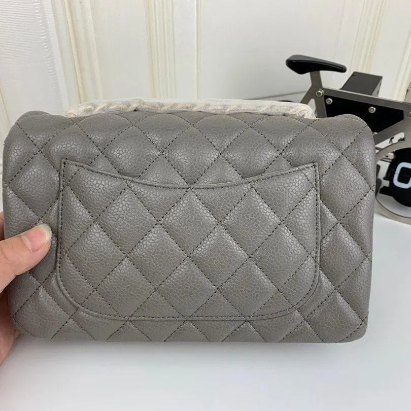 CC Flap Bag X Caviar Small 20cm