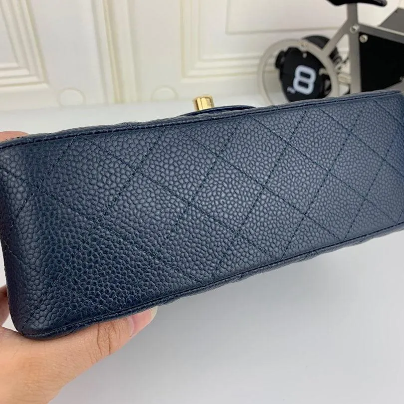 CC Flap Bag X Caviar Small 20cm