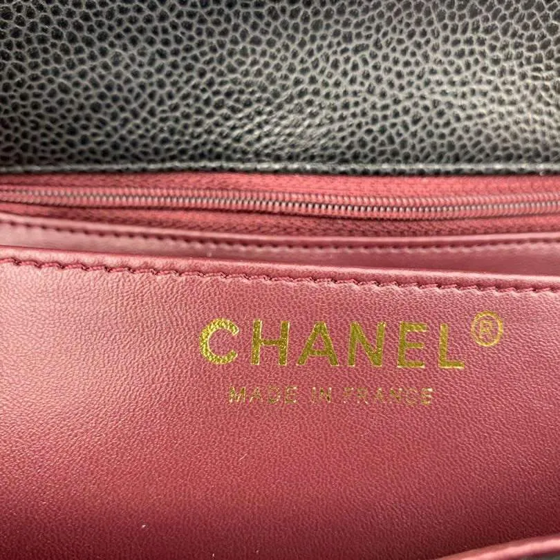 CC Flap Bag X Caviar Small 20cm