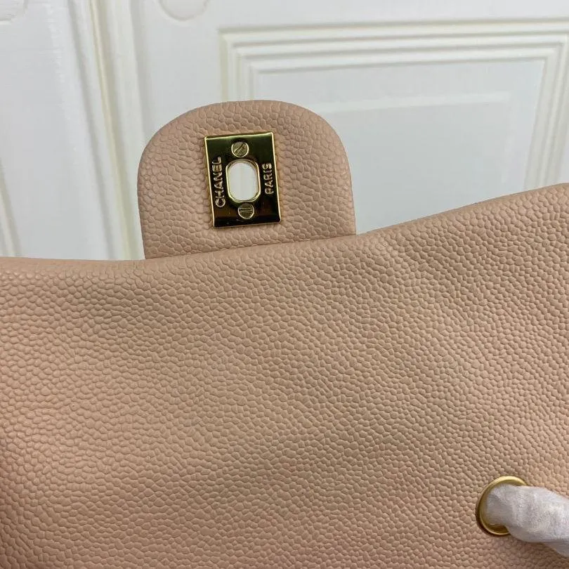CC Flap Bag X Caviar Small 20cm