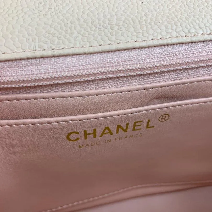 CC Flap Bag X Caviar Small 20cm