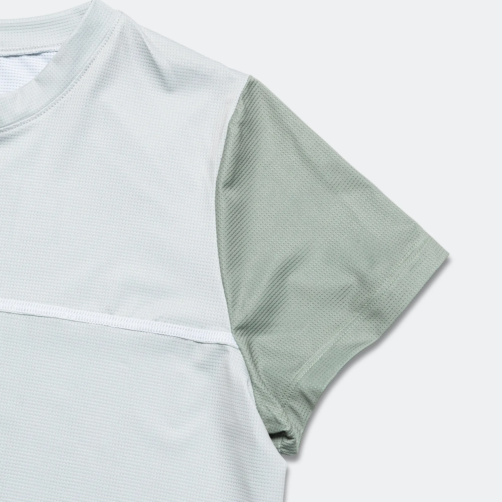 Womens Run Tee - Light Moss